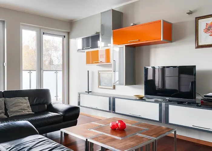 Lasek Marcelinski 2-Bedroom Apartment
