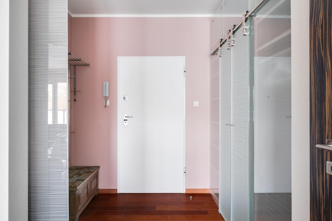 Lasek Marcelinski 2-bedroom Appartamento